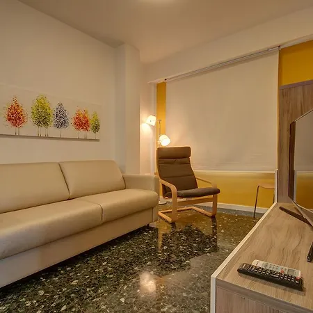 Friendly Puerto Deportivo Apartment